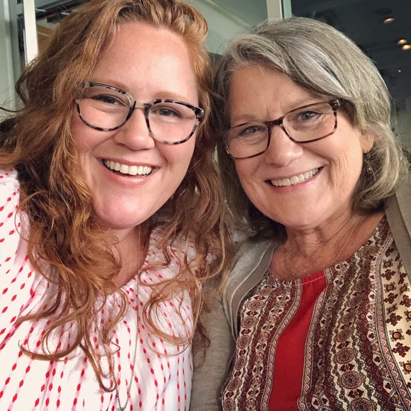 Meet your Posher, Shannon - Picture 2 of 8